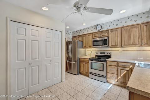 44 Maple Dr, Spring Lake Heights, NJ 07762 photo 18