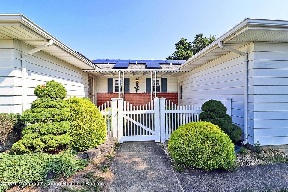  28 Vail St, Toms River, NJ 08757 photo 6