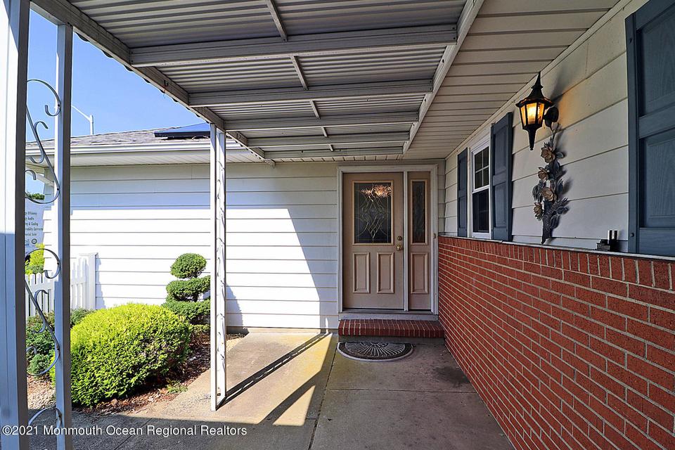  28 Vail St, Toms River, NJ 08757 photo 8