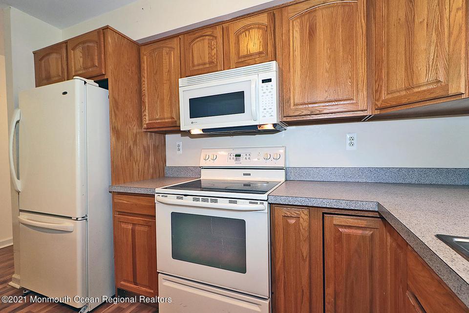  28 Vail St, Toms River, NJ 08757 photo 21