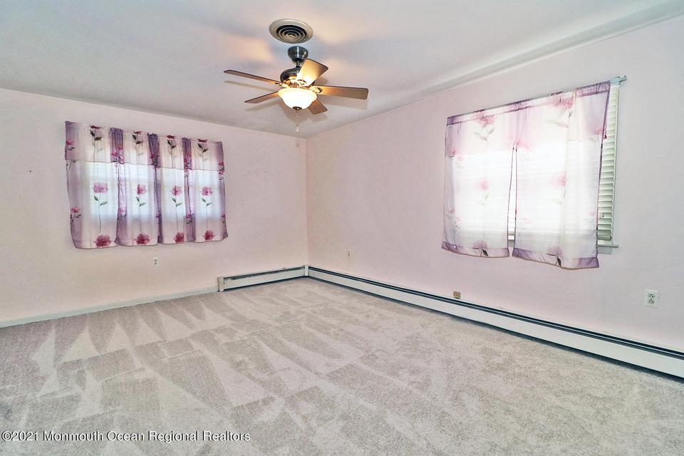  28 Vail St, Toms River, NJ 08757 photo 37