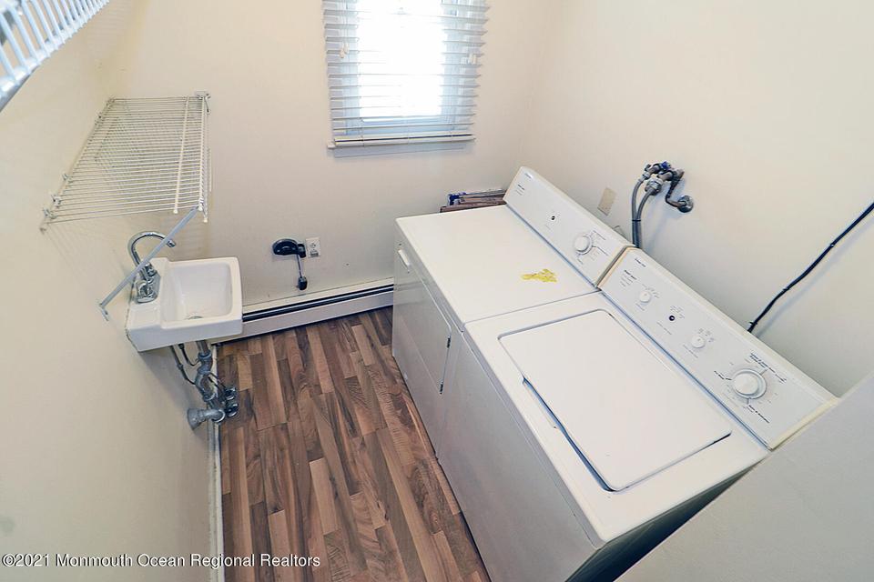  28 Vail St, Toms River, NJ 08757 photo 32