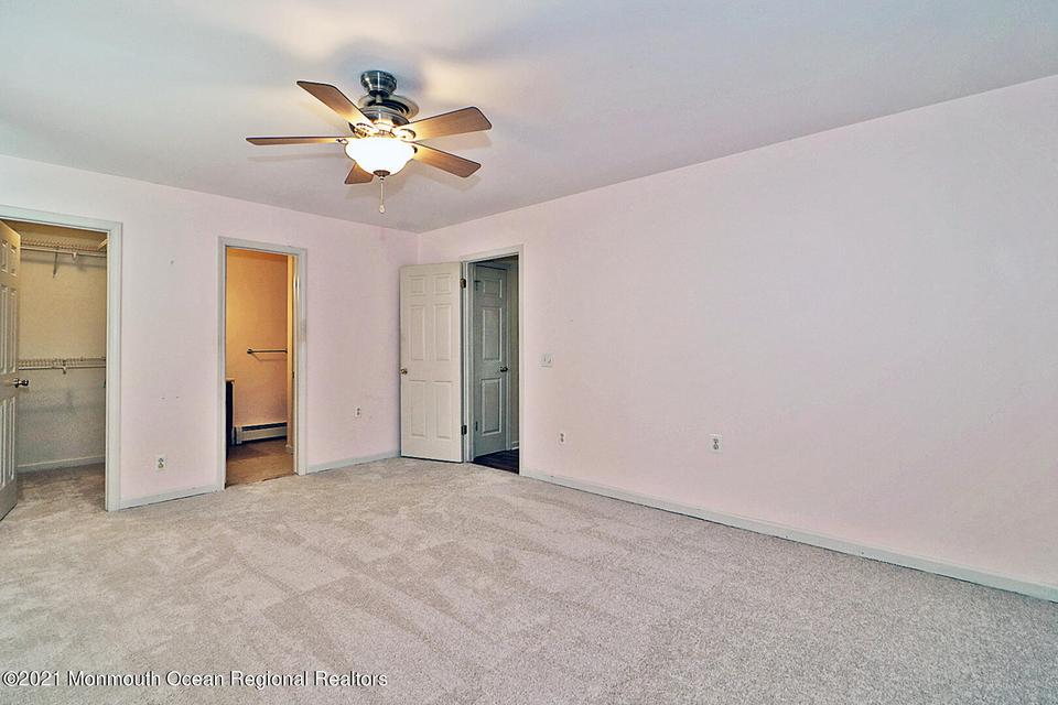  28 Vail St, Toms River, NJ 08757 photo 38