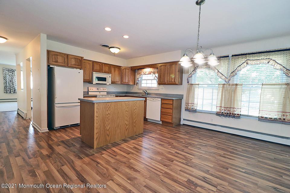  28 Vail St, Toms River, NJ 08757 photo 26