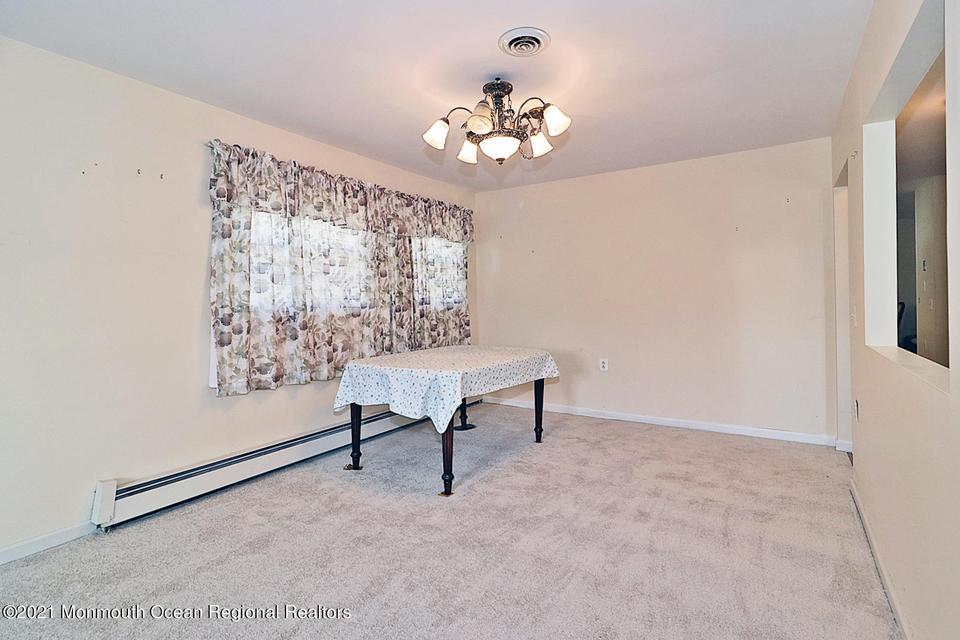  28 Vail St, Toms River, NJ 08757 photo 13