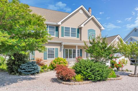 809 Spar Dr, Forked River, NJ 08731 photo 2
