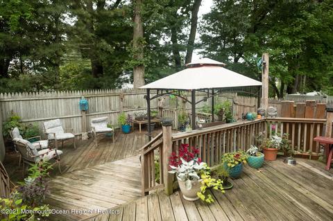 14 Pendleton Pl, Old Bridge, NJ 08857 photo 44