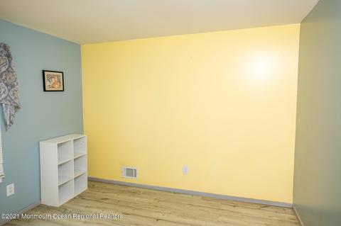 14 Pendleton Pl, Old Bridge, NJ 08857 photo 26