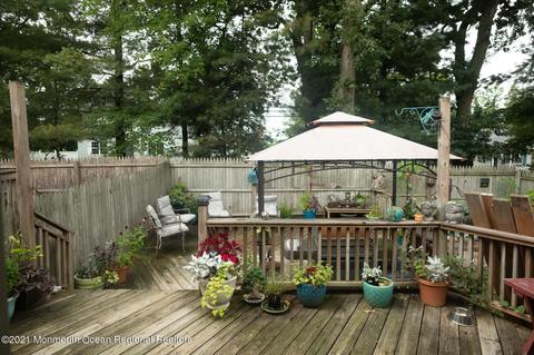 14 Pendleton Pl, Old Bridge, NJ 08857 photo 41