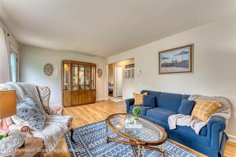302 Lenape Trl, Brielle, NJ 08730 photo 4