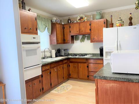 34 Birch Dr, Jackson, NJ 08527 photo 8