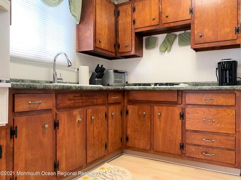 34 Birch Dr, Jackson, NJ 08527 photo 9