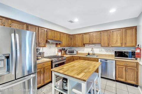 144 Redpine, Old Bridge, NJ 08857 photo 8