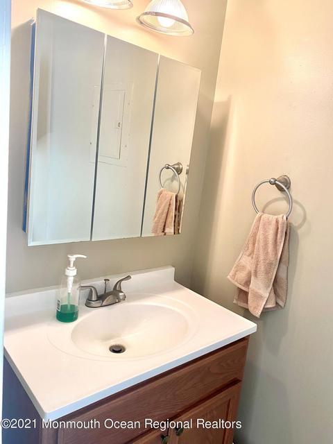3 Kim Ct, Jackson, NJ 08527 photo 8
