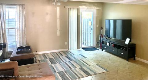 3 Kim Ct, Jackson, NJ 08527 photo 3