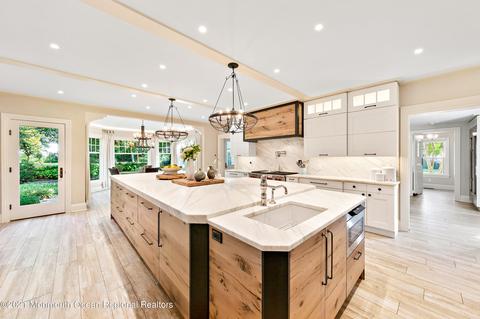8 Ridge Rd, Rumson, NJ 07760 photo 2
