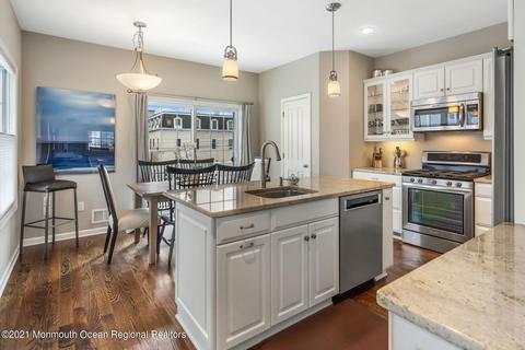 8 E Church St, Sea Bright, NJ 07760 photo 9