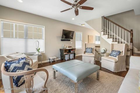 8 E Church St, Sea Bright, NJ 07760 photo 5