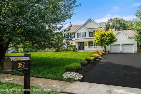 352 Nighthawk Ln, Jackson, NJ 08527 photo 2
