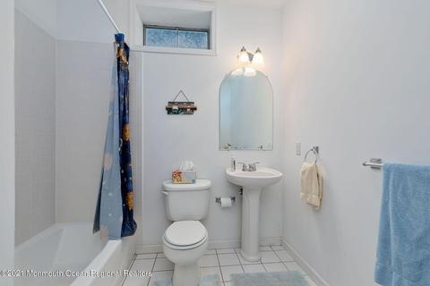 9 Crape Myrtle Dr, Holmdel, NJ 07733 photo 31