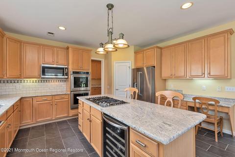 9 Crape Myrtle Dr, Holmdel, NJ 07733 photo 13