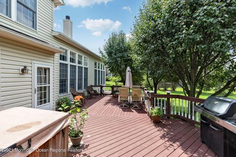 9 Crape Myrtle Dr, Holmdel, NJ 07733 photo 32