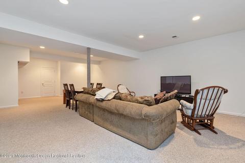 9 Crape Myrtle Dr, Holmdel, NJ 07733 photo 28