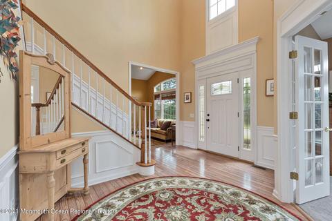 9 Crape Myrtle Dr, Holmdel, NJ 07733 photo 5