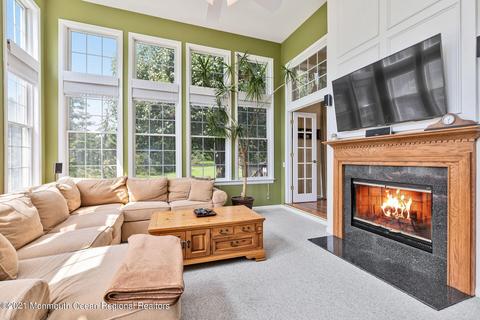 9 Crape Myrtle Dr, Holmdel, NJ 07733 photo 18