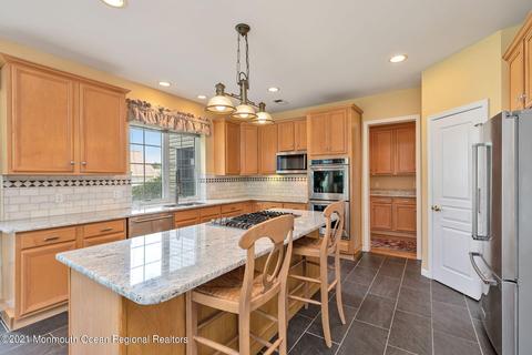 9 Crape Myrtle Dr, Holmdel, NJ 07733 photo 14