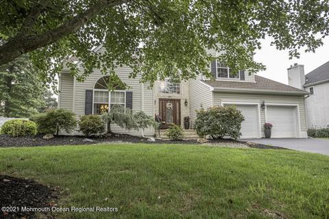 327 Mackenzie Dr, Jackson, NJ 08527 photo 2