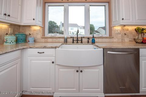 327 Mackenzie Dr, Jackson, NJ 08527 photo 16