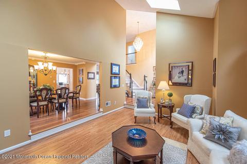 327 Mackenzie Dr, Jackson, NJ 08527 photo 9