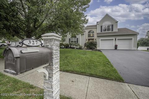 327 Mackenzie Dr, Jackson, NJ 08527 photo 3