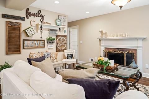 906 Riverview Dr, Brielle, NJ 08730 photo 8