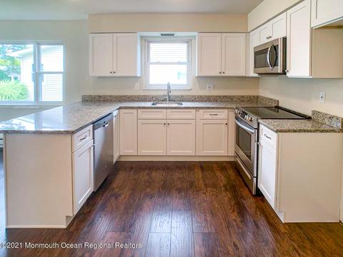 1 Bow Dr, Brick, NJ 08723 photo 6