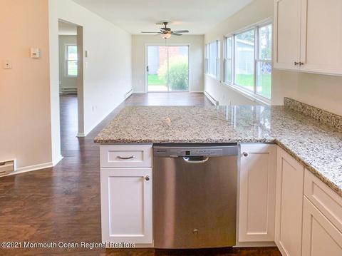 1 Bow Dr, Brick, NJ 08723 photo 8
