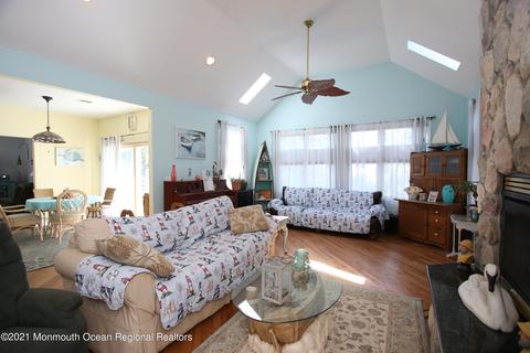 84 Baltic Ave, Waretown, NJ 08758 photo 16