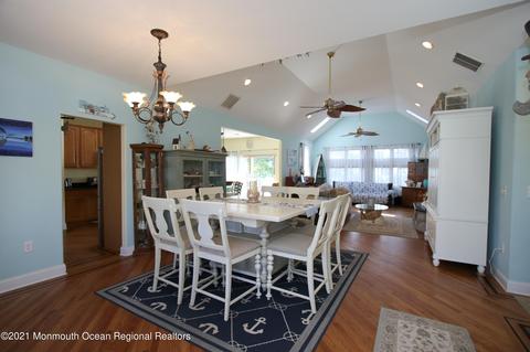 84 Baltic Ave, Waretown, NJ 08758 photo 4