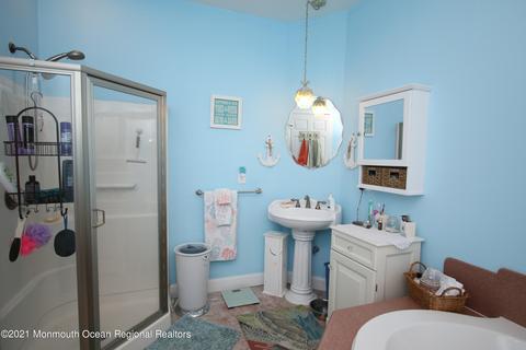 84 Baltic Ave, Waretown, NJ 08758 photo 40