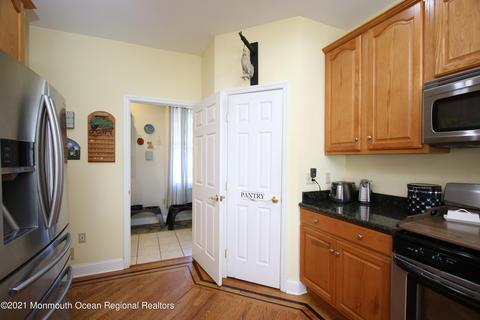 84 Baltic Ave, Waretown, NJ 08758 photo 27