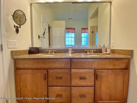 4 Einstein Way, East Windsor, NJ 08512 photo 35
