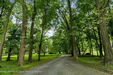 136 Rumson Rd, Rumson, NJ 07760 photo 2