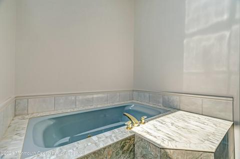90 Eagle Ct, Brick, NJ 08723 photo 32