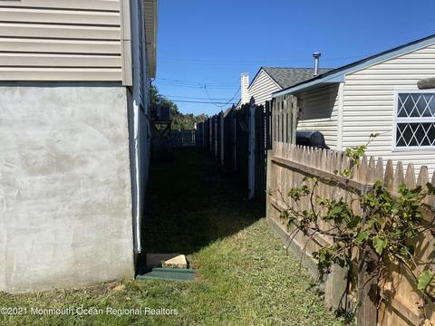 26 Cable Rd, Waretown, NJ 08758 photo 12