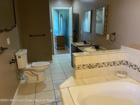 26 Cable Rd, Waretown, NJ 08758 photo 26