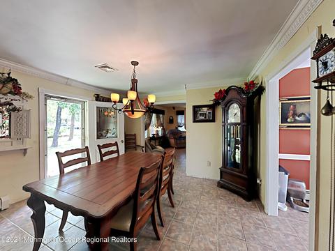 618 Oak Leaf St, Jackson, NJ 08527 photo 4