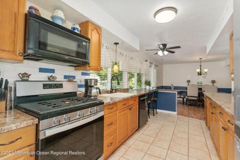 21 Fox Dr, Jackson, NJ 08527 photo 4