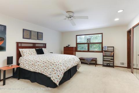 8 Deer Path, Holmdel, NJ 07733 photo 33