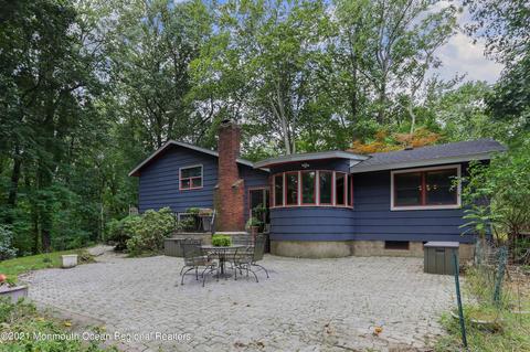 8 Deer Path, Holmdel, NJ 07733 photo 4